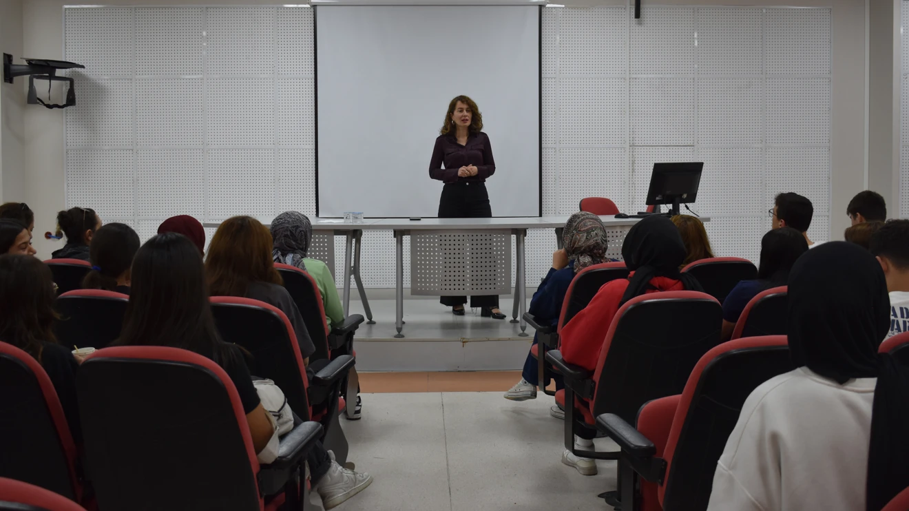 Selçuk Üniversitesi, lise öğrencilerini ağırladı